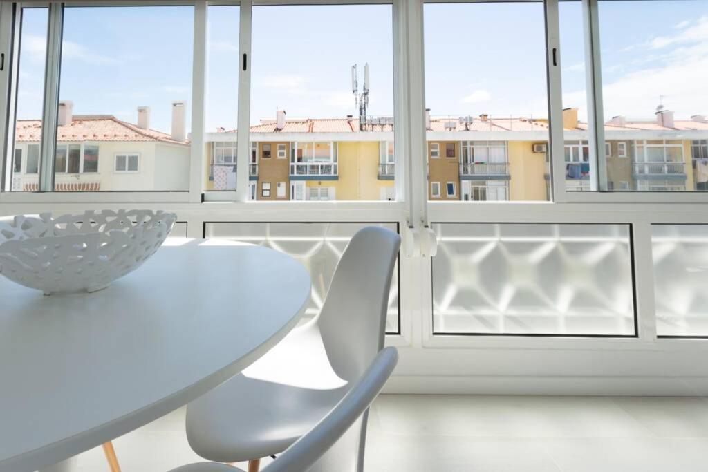 Beachome4U2 Carcavelos  Buitenkant foto